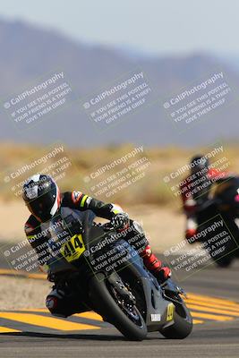 media/Oct-08-2022-SoCal Trackdays (Sat) [[1fc3beec89]]/Turn 16 (125pm)/